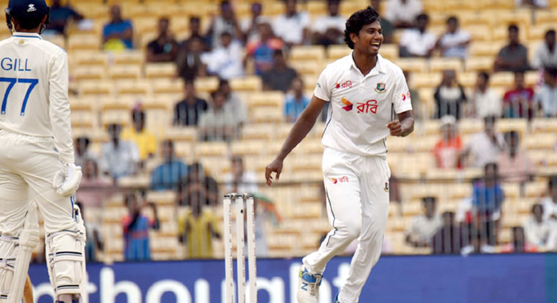 ক্রিকেটঃ হাসানের তাণ্ডবের পর ঘুরে দাঁড়ানোর চেষ্টায় ভারত