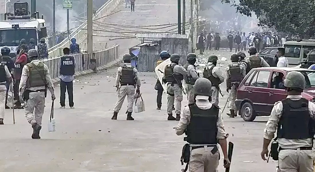 ভারতের মণিপুরে বড়সড় হামলার শঙ্কা